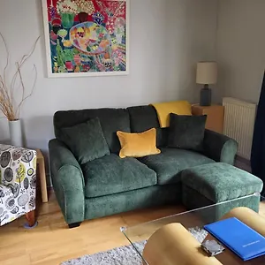 https://hopetoun-apartment-with-free-parking.edinburghhotelsuk.org
